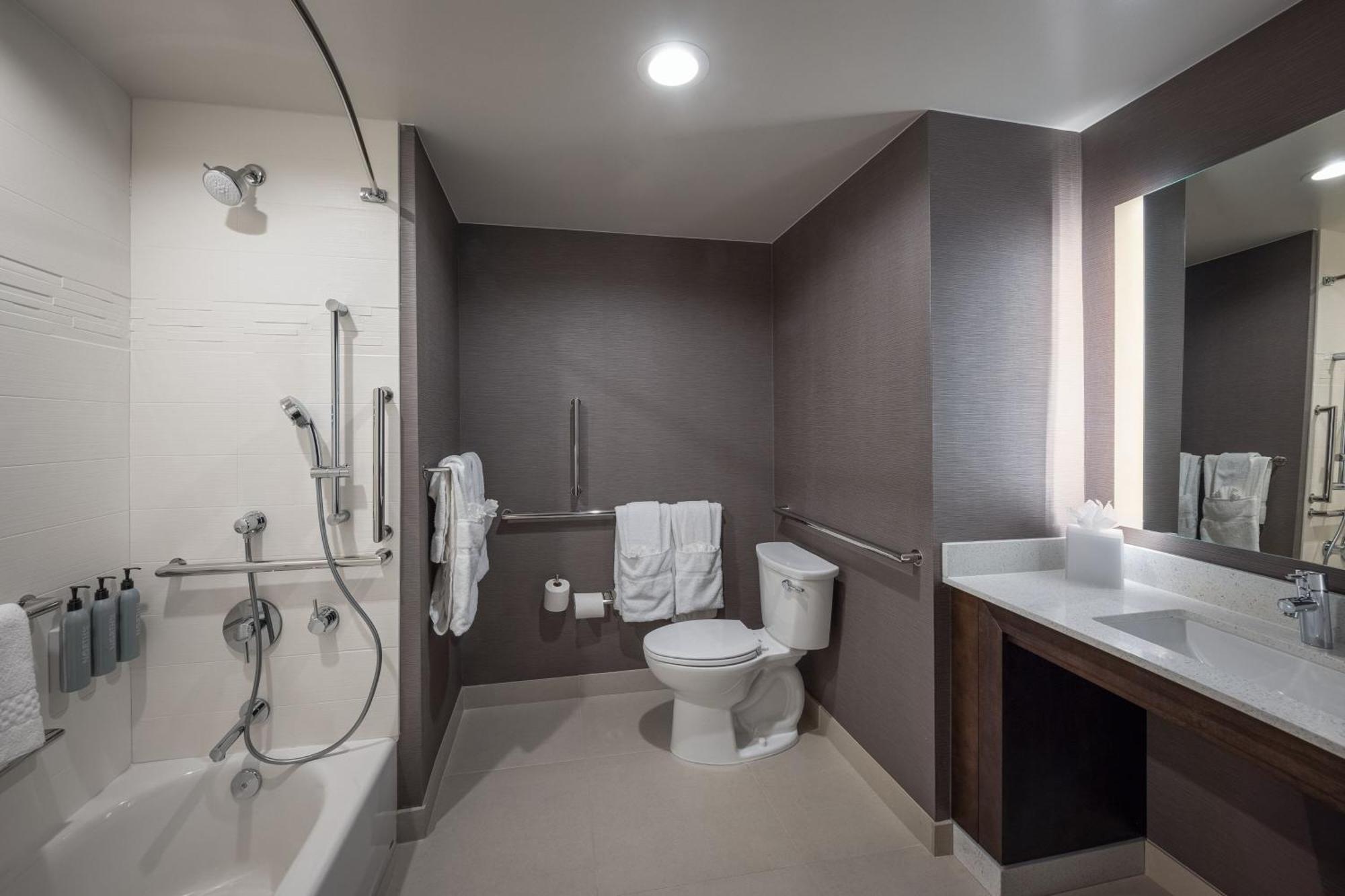 By Marriott Denver 3* Aurora