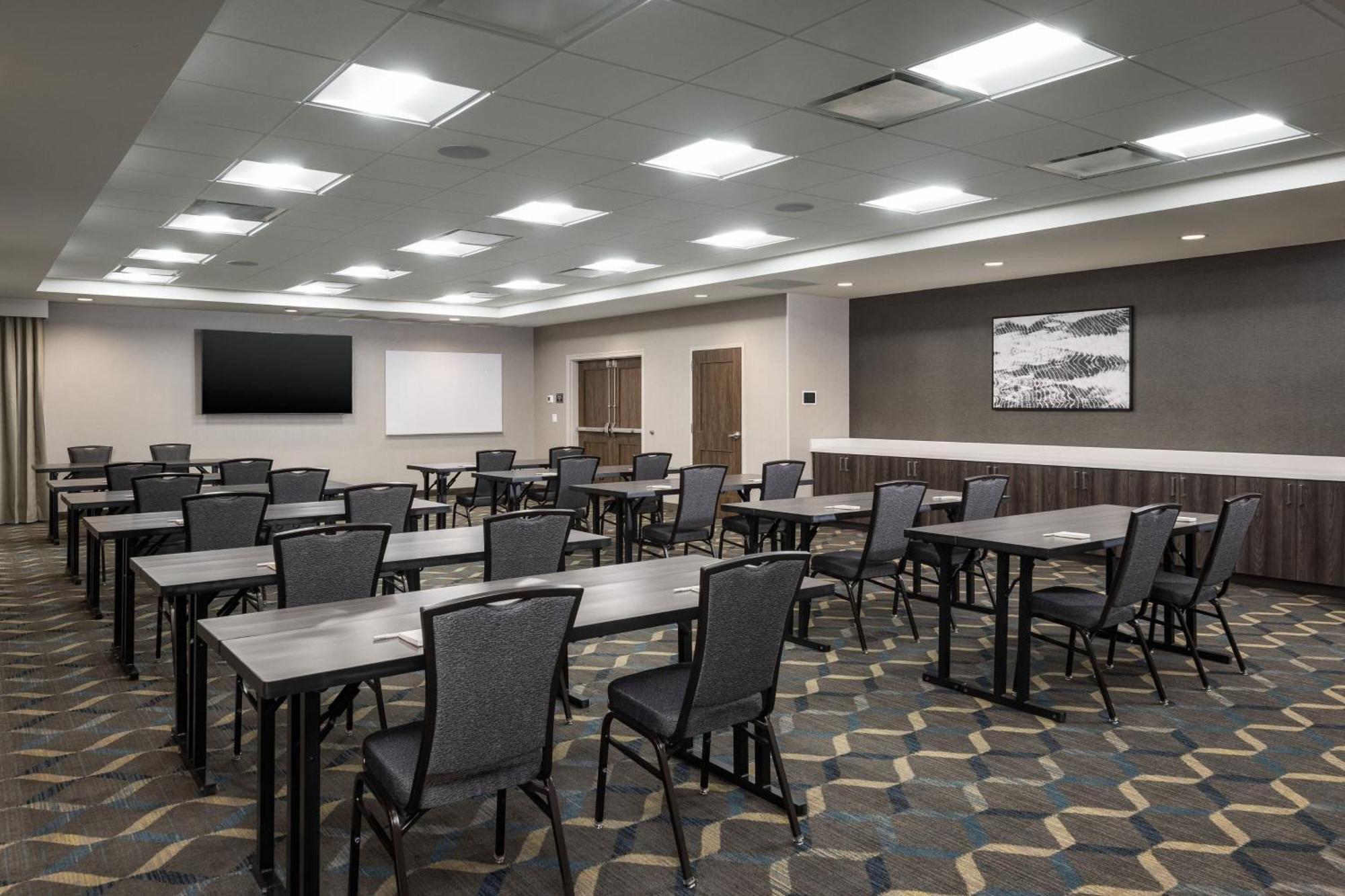 By Marriott Denver 3*